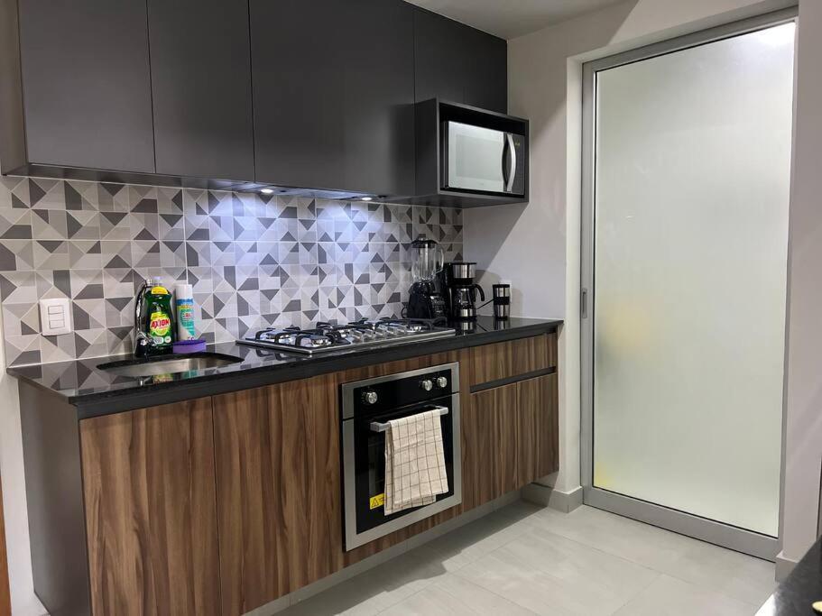 Depa Boho Al Sur Pet Friendly Piscina Gym Sala De Cine Lejlighed Guadalajara Eksteriør billede